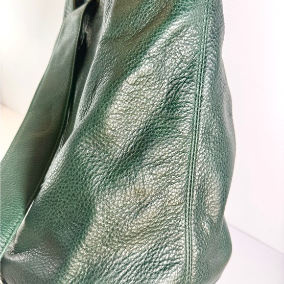 Green Leather Shoulder Bag - Picture 11 of 12